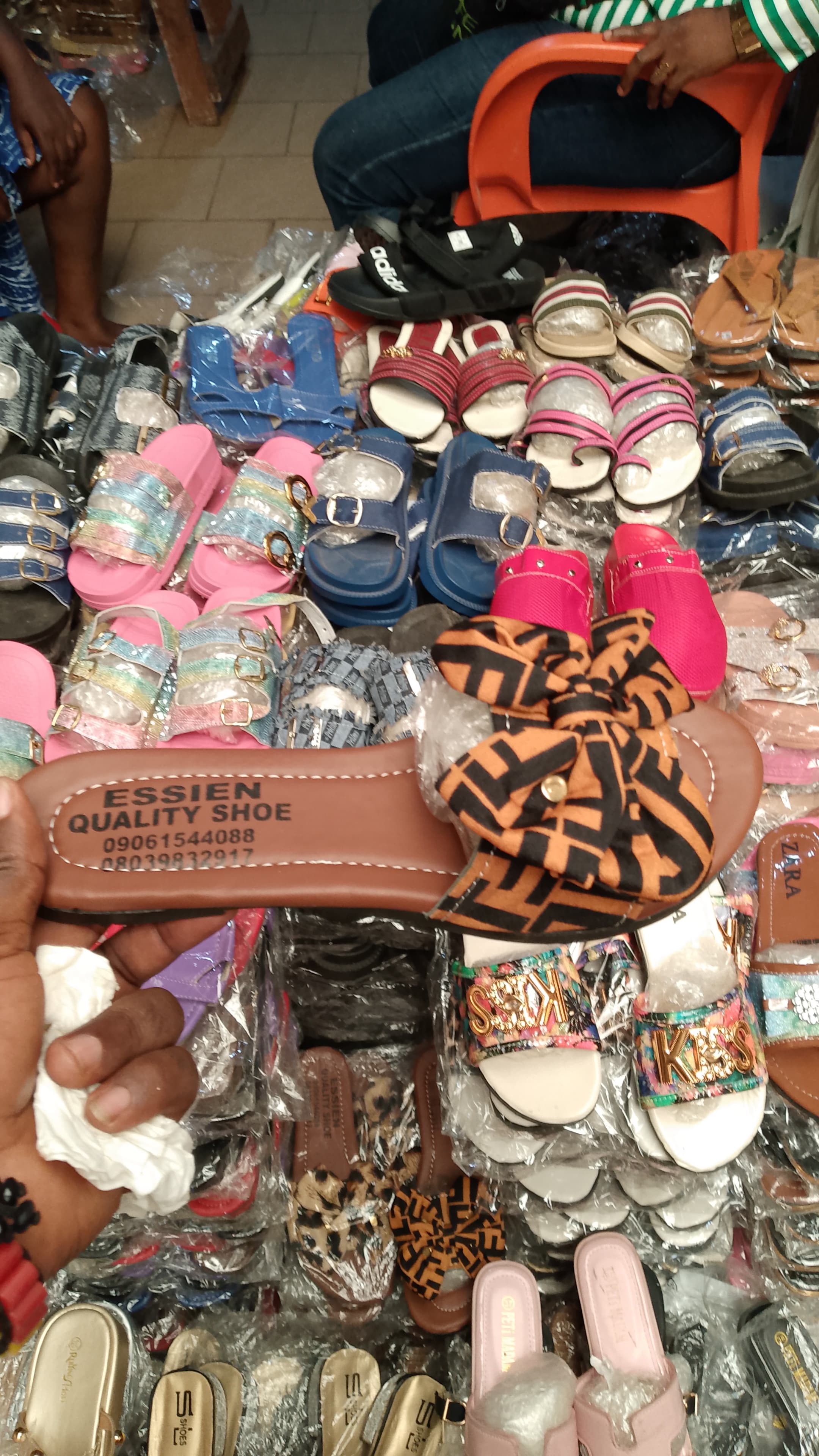 ESSIEN QUALITY 37-40